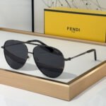 Fendi  Aviator metal Sunglasses Top quality - Image 2