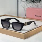 MIU MIU  The Hollow Logo of the Mirror leg Sunglasses Top quality - Image 5