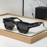 Versace Outdoor Sunglasses Top Quality - Image 5