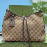 GUCCI Crossbody Bag - Image 3