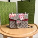 GUCCI Mini Dionysus Shoulder Bag - Image 12