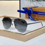 Louis Vuitton LV Frame Logo sunglasses Top quality