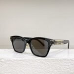 Dior Fashion Casual Sunglasses Top Quality - Image 5