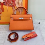 Hermès Kelly22 Silver Buckle Epsom Tote - Image 3