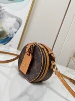 Louis Vuitton Boite Chapeau M44699 - Image 6