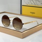 Fendi  Lightweight Round Sunglasses Top quality - Image 4
