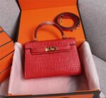 Hermes Kelly Gold Buckle Bag-Crocodile - Image 11