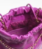 CHANEL 22 MINI HANDBAG Shiny Calfskin & Gold-Tone Metal Purple - Image 4