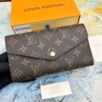 Louis Vuitton LV Sarah Wallet M62236 - Image 3