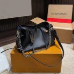 Louis Vuitton LV CarryAll Cargo - Image 7