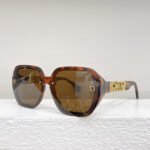 Dior Lrregular Logo Sunglasses Top Quality - Image 6