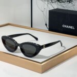 Chanel  Mirror leg Logo Cat-eye Sunglasses Top quality - Image 6