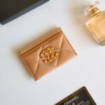 Chanel Sheepskin Card Holder - Image 9