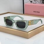 MIU MIU  Cat eye Sunglasses Top quality - Image 7