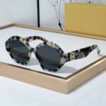 Loewe Outdoor Sun Protection Sunglasses  Top quality - Image 4
