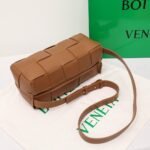 Bottega Veneta BV Small Brick Cassette Shoulder Bag  10A Mirror Version - Image 3