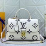 Louis Vuitton LV Madeleine Handag M46041 - Image 9