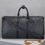 Louis Vuitton LV Keepall Bandoulière - Image 5