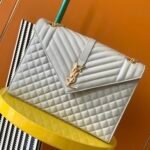 SAINT LAURENT YSL Envelope Shouder Bag Large - Image 6