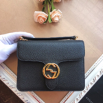 Gucci Litchi Pattern Crossbody Bag - Image 3