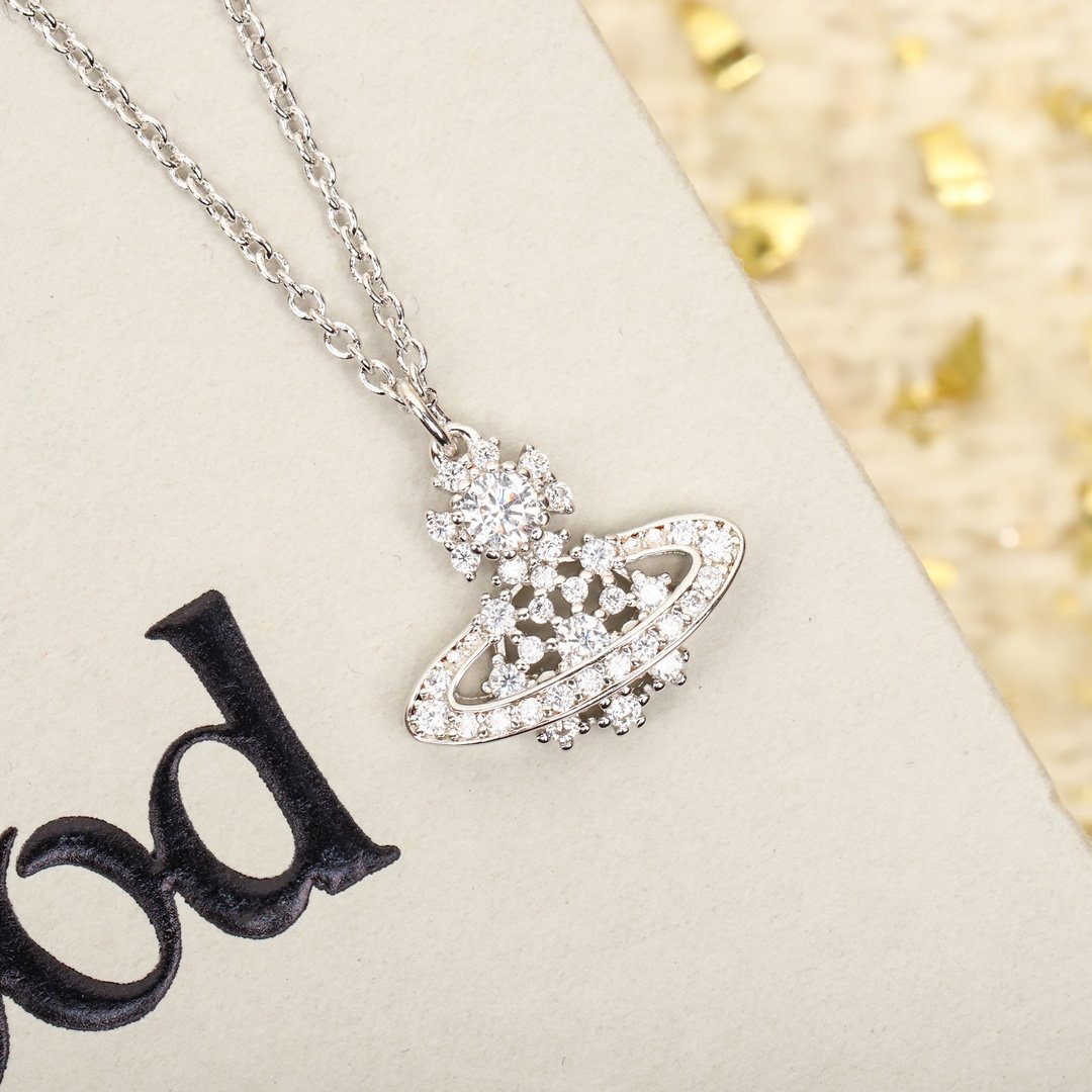 Vivine westwood Diamond Hollow Saturn Necklace