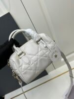 Dior Groove 20 Handbag - Image 9