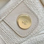 Chanel Beach Bag Shopper - Image 5