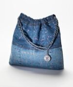 CHANEL 22 HANDBAG Denim Patchwork, Glitters & Silver-Tone Metal Light Blue, Blue, Pink, White & Dark Blue - Image 2