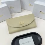 Dior 30 Montaigne Avenue Wallet - Image 4