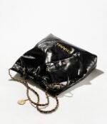 CHANEL 22 HANDBAG Shiny Calfskin & Gold-Tone Black - Image 2