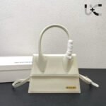 Jacquemus Le Grand Chiquito Large Tote Lipstick Bag - Image 7