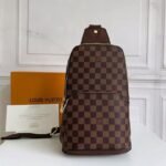 Louis Vuitton LV Avenue Bag - Image 4