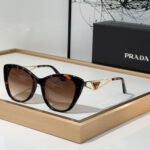 Prada Mirror leg Hollowed Out Stereoscopic Logo  sunglasses Top quality - Image 4