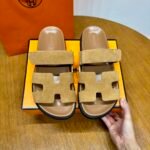 Hermès Chypre leather sandals