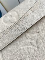 Louis Vuitton Diane M46388 - Image 3