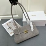 MIU MIU Leather Shoulder Bag - Image 4
