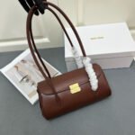 MIU MIU Leather Shoulder Bag - Image 5