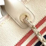 Chanel Beach Bag Shopper - Image 7