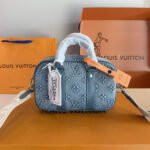 Louis Vuitton LV Crossbody Bag - Image 3