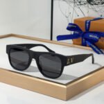 Louis Vuitton LV Mirror Leg Logo identification sunglasses Top quality - Image 4