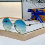 Louis Vuitton LV  Lrregular Shape Fashion Sunglasses  Top quality - Image 2