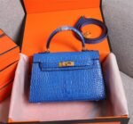 Hermes Kelly Gold Buckle Bag-Crocodile - Image 10