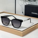 Chanel Mirror leg Hollowed out Logo Sunglasses Top quality - Image 6