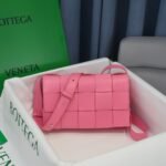 Bottega Veneta BV Small Brick Cassette Shoulder Bag  10A Mirror Version - Image 4