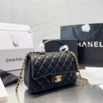 Chanel Caviar CF  20CM - Image 3