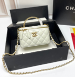 Chanel Relief Handle Makeup Box - Image 4