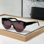 Balenciaga Mirror Logo  Sunglasses Top quality - Image 6