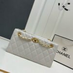 Chanel HandBag Made From Leather With Chain - Image 2