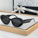 Dior Star Logo Acetate Fibre Cat eye sunglasses Top quality - Image 2