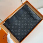 Louis Vuitton LV Daily Monogra Handbag M62048 - Image 10